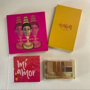 Set of 4 eyeshadow palettes